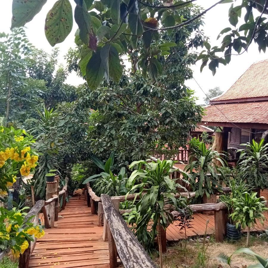 Ratanak Tep Rithea Homestay Banlung Exterior photo